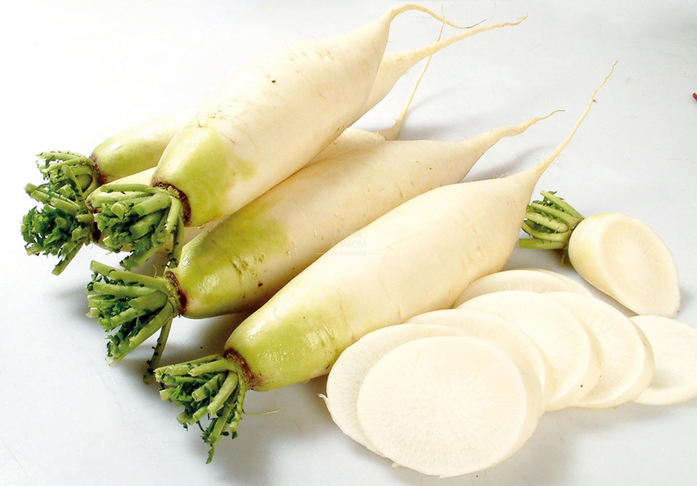 秋冬季節(jié)容易干咳,吃什么可以潤(rùn)喉? 秋冬季節(jié)容易干咳,吃什么可以潤(rùn)喉?